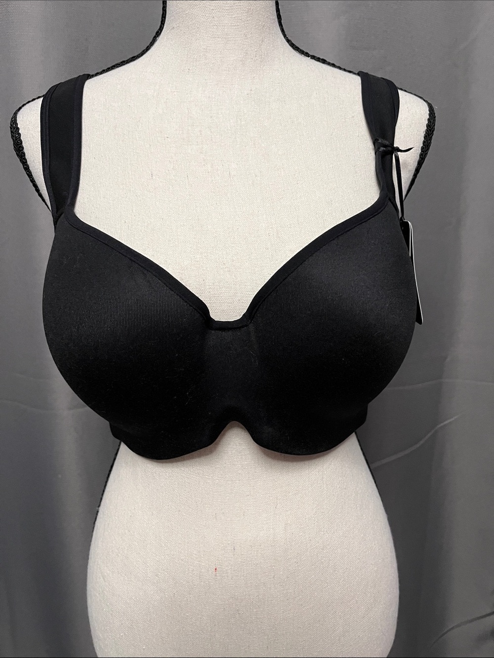 City Chic Black Smooth Molded Underwire Bra